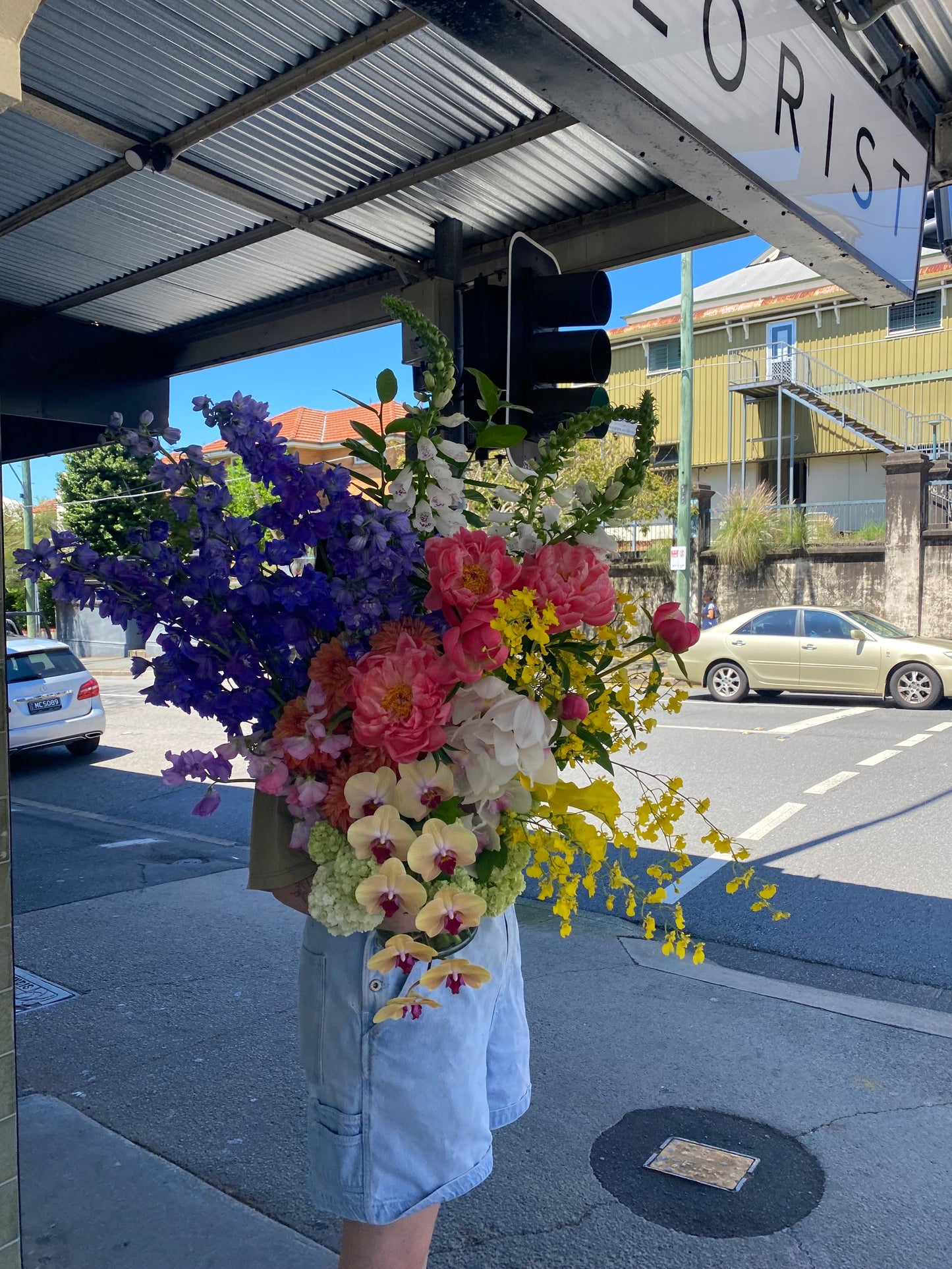 XL Floral Arrangement - Avalon Florals New Farm